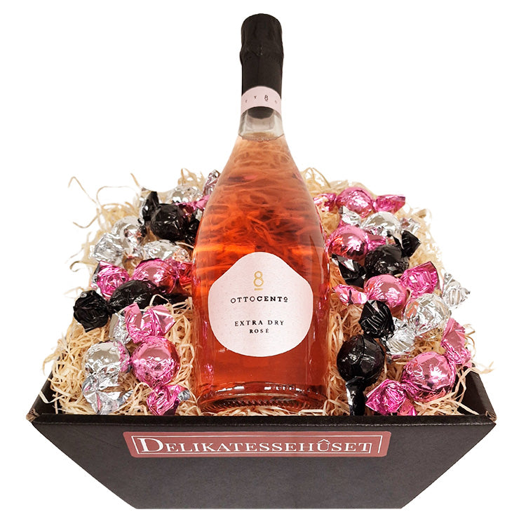 Gavekurv med Ottocento mousserende rosé og chokolade, perfekt som firmagave til medarbejdere eller kunder.