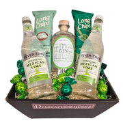 Gavekurv med Elg Gin, Fever-Tree Mexican Lime tonic, Long Chips og chokolade fra Delikatessehuset.
