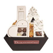 Julekurv med forskellige chokoladeprodukter fra Xocolatl. Send en gavekurv til jul.