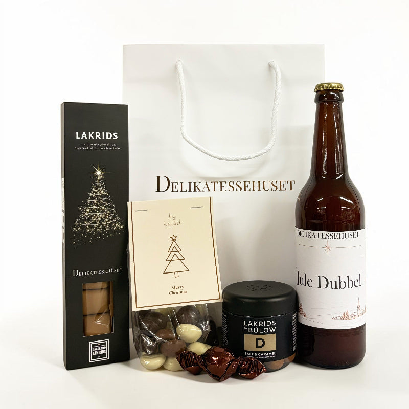 Gavepose med juleøl, lakrids og pebernødder
