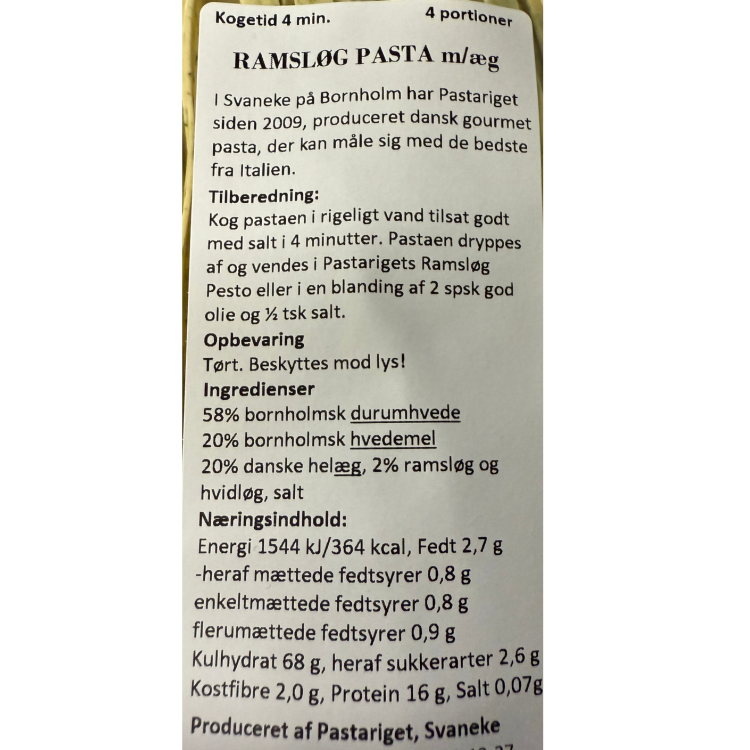 Bagsiden af Pastarigets ramsløgpasta med ingrediensliste, næringsindhold og tilberedningsvejledning fra Bornholm.