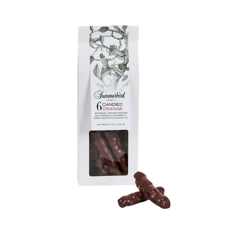 Hvid pose med Summerbird økologisk kandiseret appelsin overtrukket med mørk chokolade.