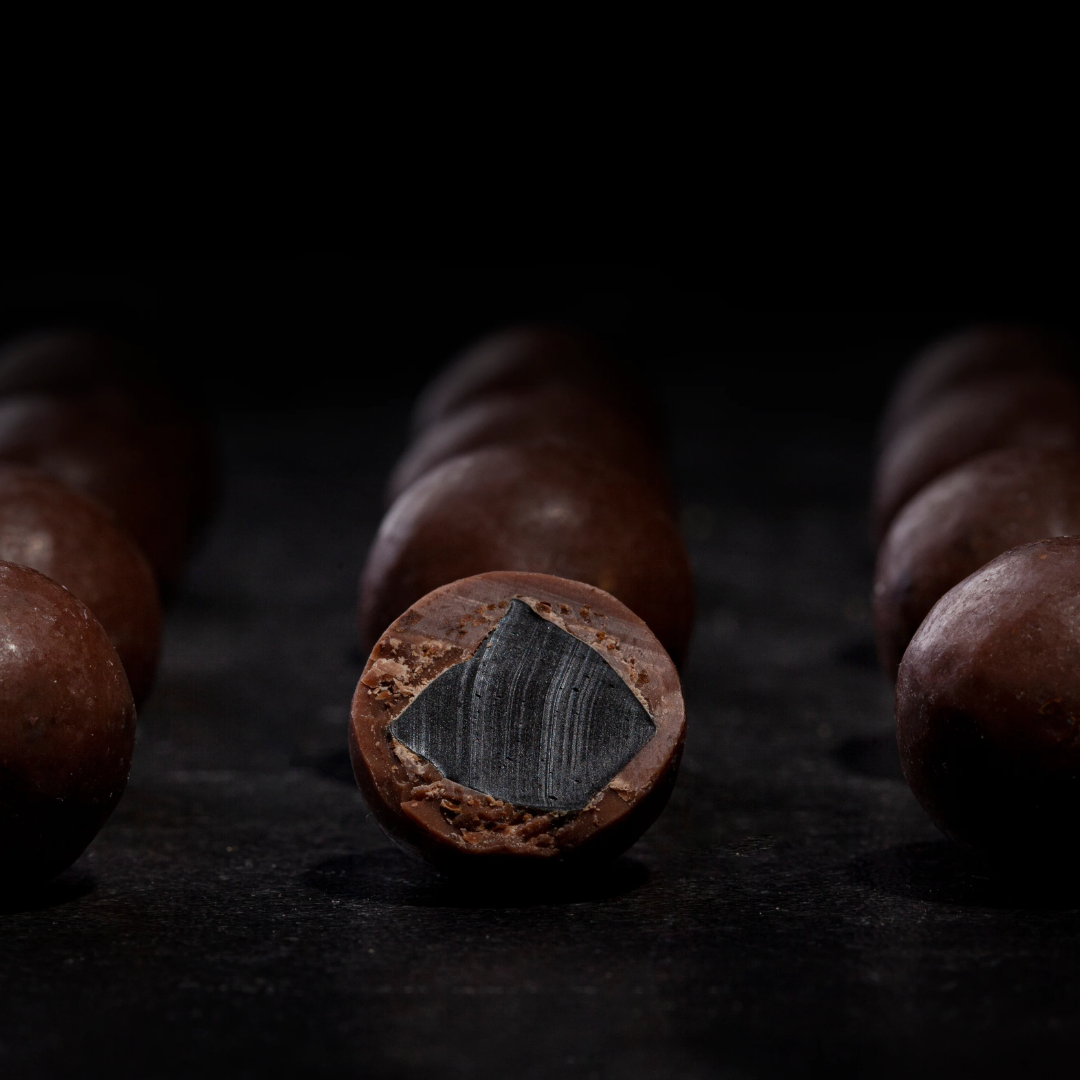 Lakrids med karamelliseret chokolade m. havsalt og karamel