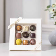 Gaveæske med 9 assorterede luksus chokolader fra Xocolatl i Christiansfeld til enhver anledning.